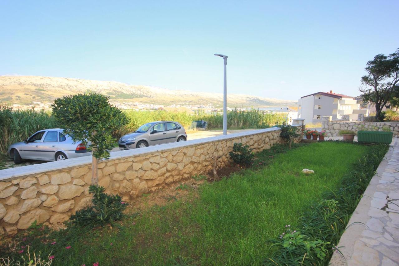 Apartments With A Parking Space Pag - 9388 Pag Town Exterior foto