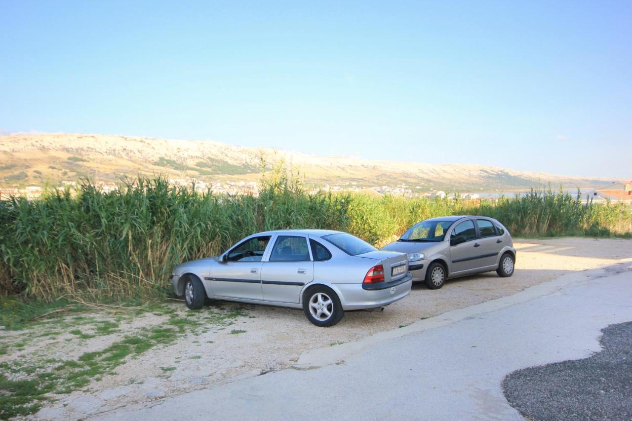 Apartments With A Parking Space Pag - 9388 Pag Town Exterior foto