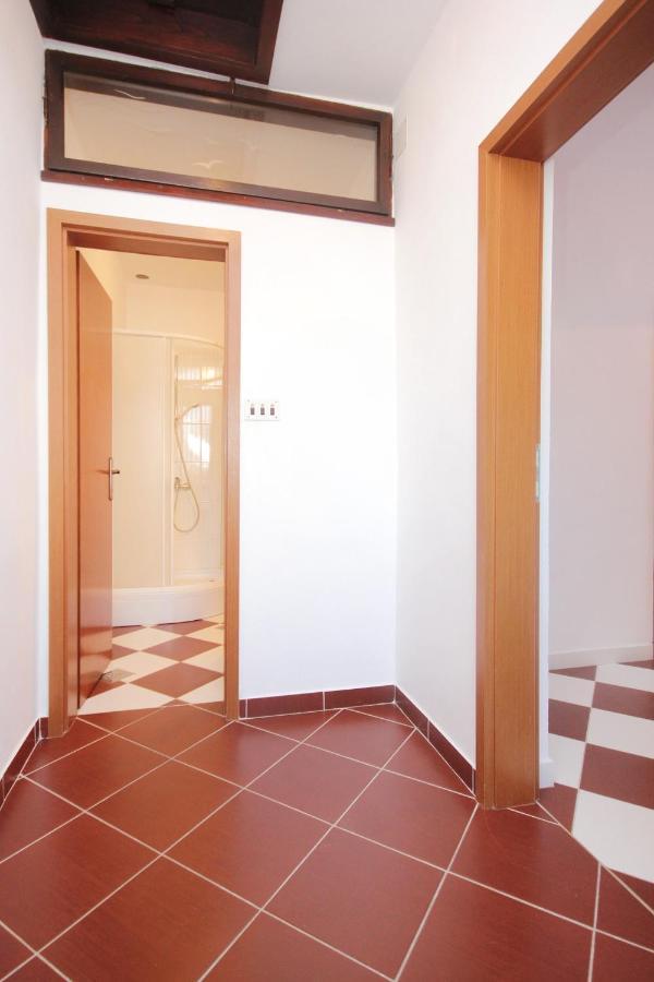 Apartments With A Parking Space Pag - 9388 Pag Town Exterior foto